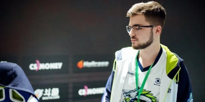 Movistar Riders — Spirit. Прогноз на матч CS:GO (29 октября 2019 года) Movistar Riders — Spirit. Прогноз на матч CS:GO (29 октября 2019 года)