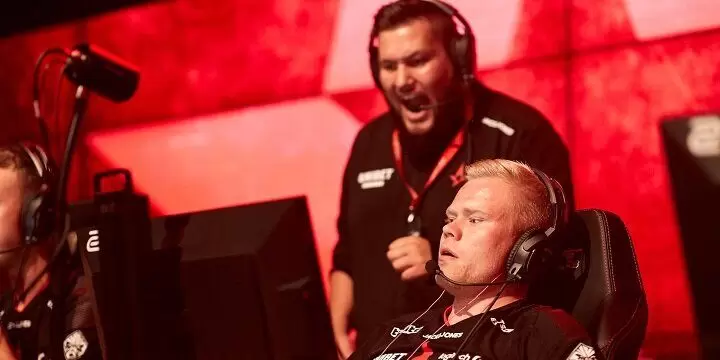 Astralis — FaZe Clan. Прогноз на матч CS:GO (1 ноября 2019 года) Astralis — FaZe Clan. Прогноз на матч CS:GO (1 ноября 2019 года)