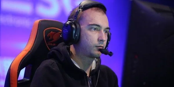 FlyToMoon — Spirit. Прогноз на матч Dota 2 (3 ноября 2019 года) FlyToMoon — Spirit. Прогноз на матч Dota 2 (3 ноября 2019 года)