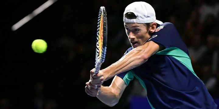 Де Минаур - Рууд. Прогноз на матч Next Gen ATP Finals (07 ноября 2019 года)
