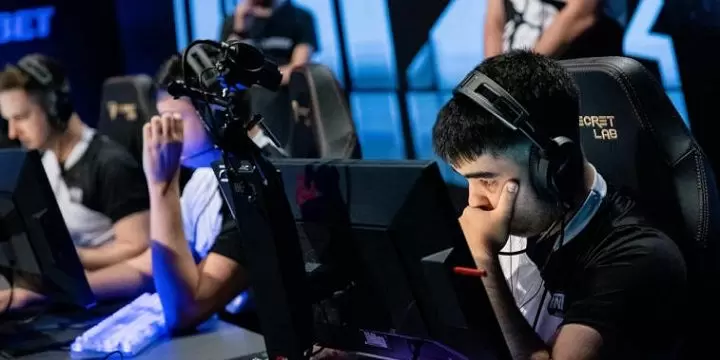 Virtus.pro — INTZ. Прогноз на матч CS:GO (16 ноября 2019 года) Virtus.pro — INTZ. Прогноз на матч CS:GO (16 ноября 2019 года)