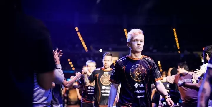 ENCE — GODSENT. Прогноз на матч CS:GO (22 марта 2020 года)