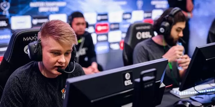 Virtus.pro — Gambit Youngsters. Прогноз на матч CS:GO (10 апреля 2020 года) | ВсеПроСпорт.ру