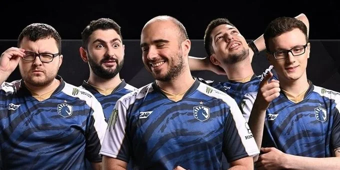 Team Liquid - Chicken Fighters
