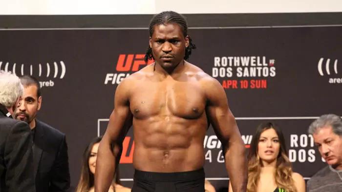 Фрэнсис Нганну — Жаирзиньо Розенстрайк. Прогноз на UFC (10 мая 2020 года) Фрэнсис Нганну — Жаирзиньо Розенстрайк. Прогноз на UFC (10 мая 2020 года)