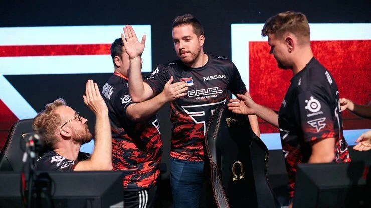 FaZe Clan — G2. Прогноз на матч CS:GO (16 мая 2020 года)