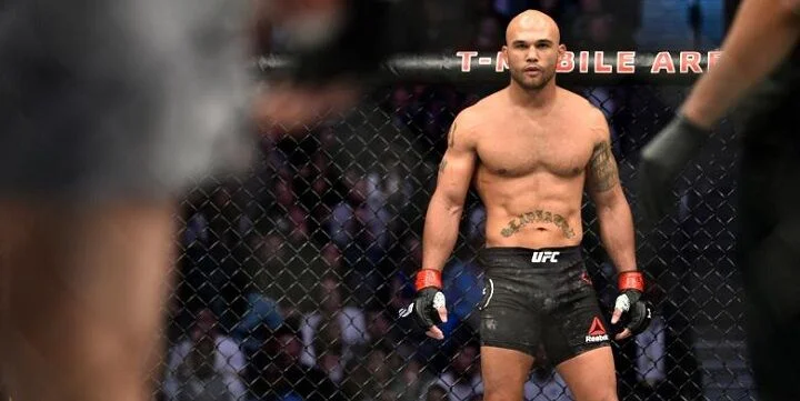 Джордан Эспиноза — Марк Де Ла Роса. Прогноз на UFC (14 июня 2020 года) Джордан Эспиноза — Марк Де Ла Роса. Прогноз на UFC (14 июня 2020 года)