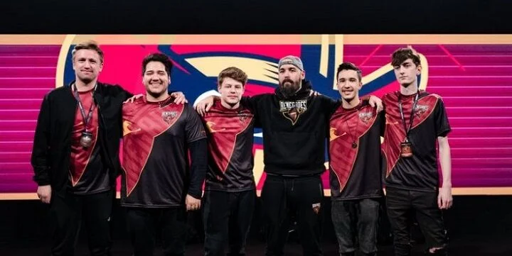 100 Thieves - Chaos Esports Club