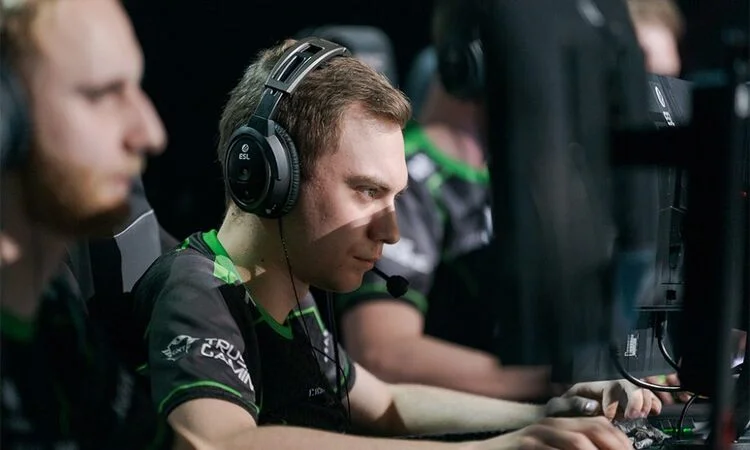 sAw — Sprout. Прогноз на матч CS:GO (16 сентября 2020 года)
