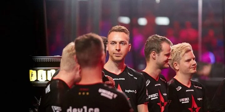Astralis - compLexity Gaming Astralis - compLexity Gaming