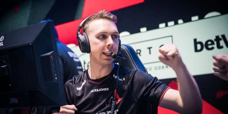 NaVi - Astralis NaVi - Astralis