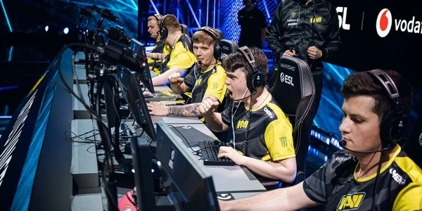 Na'Vi — Virtus.pro. Прогноз на матч CS:GO (17 октября 2020 года)