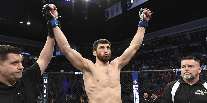 Магомед Анкалаев — Ион Куцелаба. Прогноз на UFC (24 октября 2020 года) Магомед Анкалаев — Ион Куцелаба. Прогноз на UFC (24 октября 2020 года)