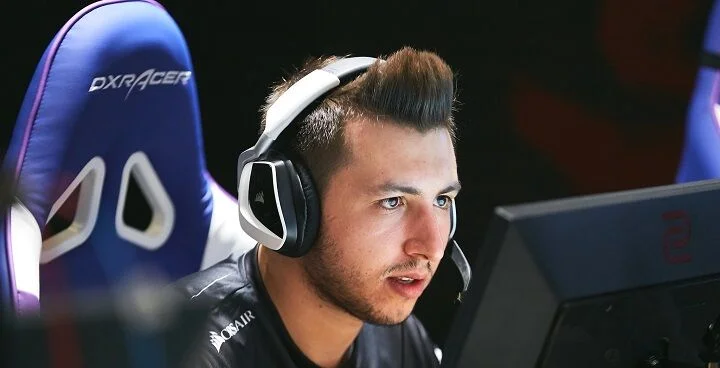 BIG - Fnatic BIG - Fnatic