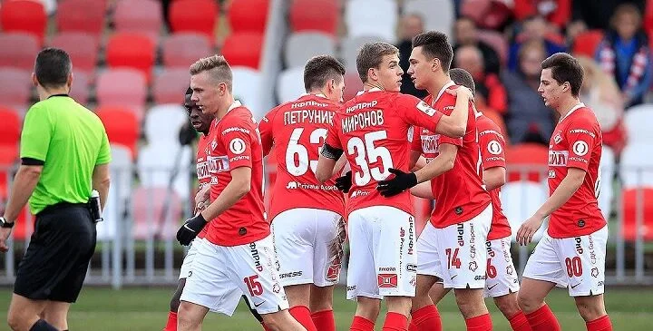 Спартак-2 - Пари НН Спартак-2 - Пари НН
