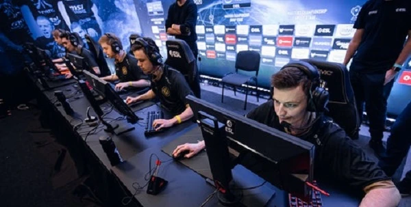 NIP — Cloud9. Прогноз на матч CS:GO (25 ноября 2020 года) | ВсеПроСпорт.ру