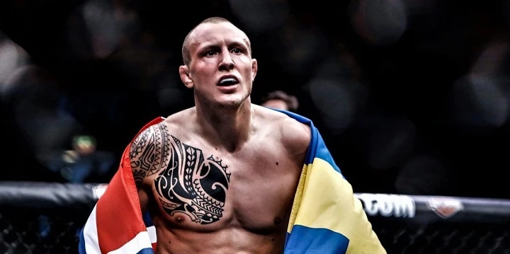 Джек Херманссон — Марвин Веттори. Прогноз на UFC (6 декабря 2020 года) Джек Херманссон — Марвин Веттори. Прогноз на UFC (6 декабря 2020 года)