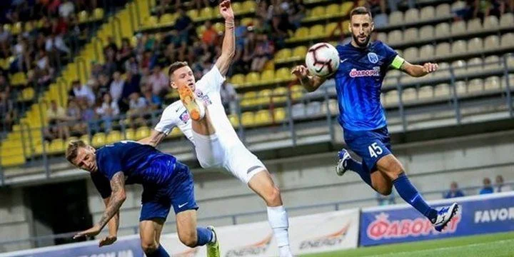 Десна - Заря Десна - Заря