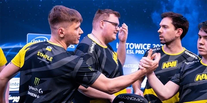 NaVi - Astralis