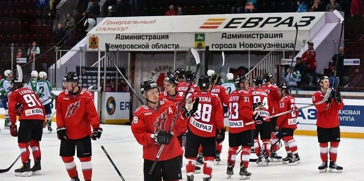 Металлург Новокузнецк – СКА-Нева. Прогноз на матч чемпионата ВХЛ (23 декабря 2020 года) Металлург Новокузнецк – СКА-Нева. Прогноз на матч чемпионата ВХЛ (23 декабря 2020 года)