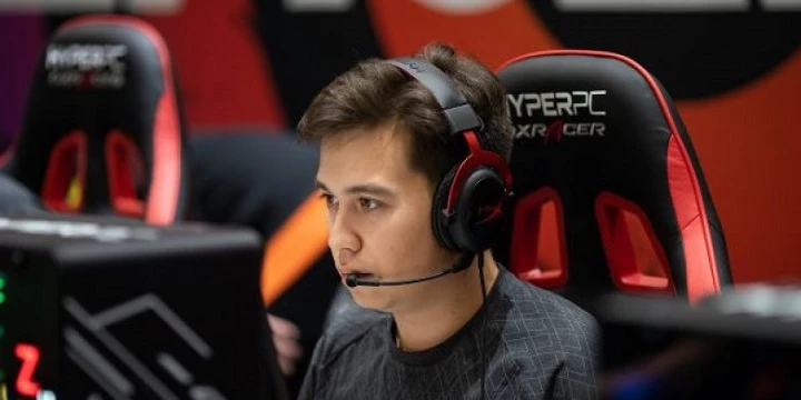 Virtus.pro — Na'Vi. Прогноз на матч CS:GO (19 февраля 2021 года)