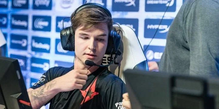 Astralis — Spirit. Прогноз на матч CS:GO (21 февраля 2021 года) Astralis — Spirit. Прогноз на матч CS:GO (21 февраля 2021 года)